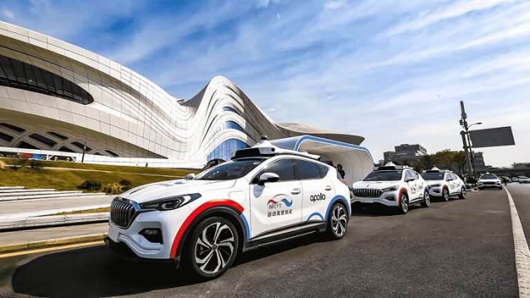Китайские Geely и Baidu будут совместно производить электромобили